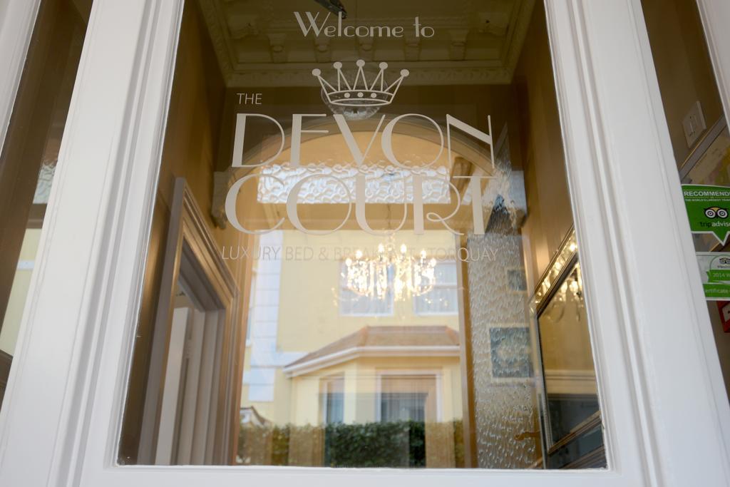 托基 The Devon Court酒店 外观 照片
